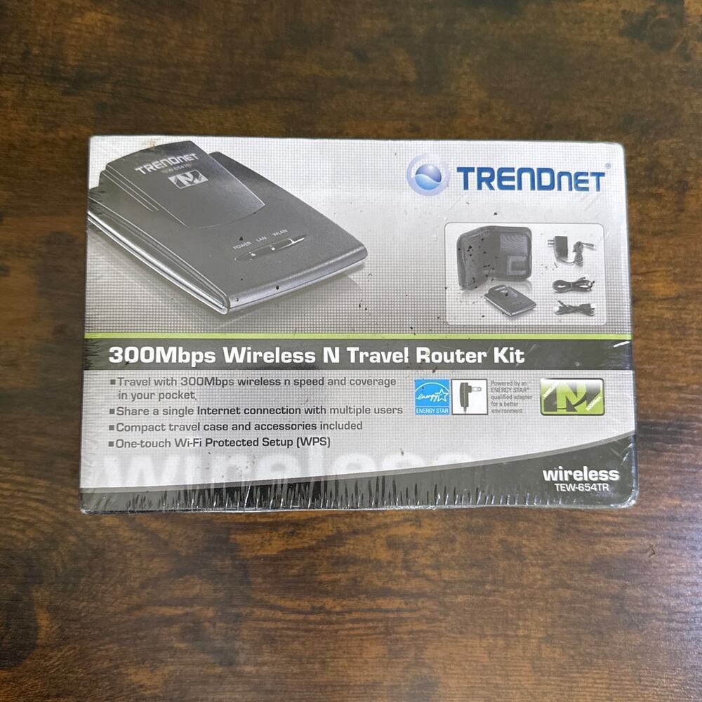 TRENDnet 300Mbps Mobile Wireless Router With Rechargeable Battery TEW-654TR